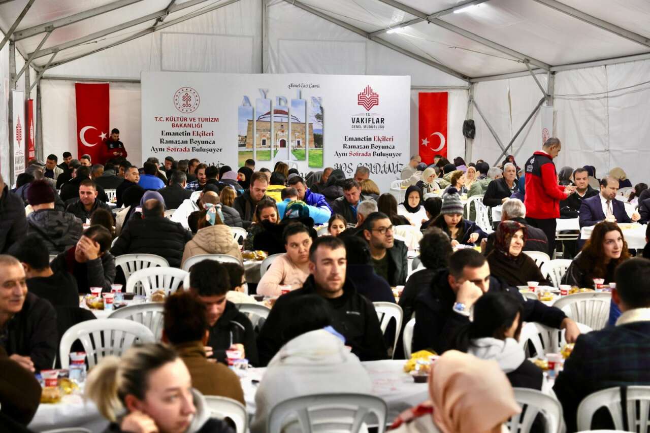 Aydın Vakıflar Bölge Müdürlüğü’nden 200 Bin Kişilik Gönül Sofrası 6